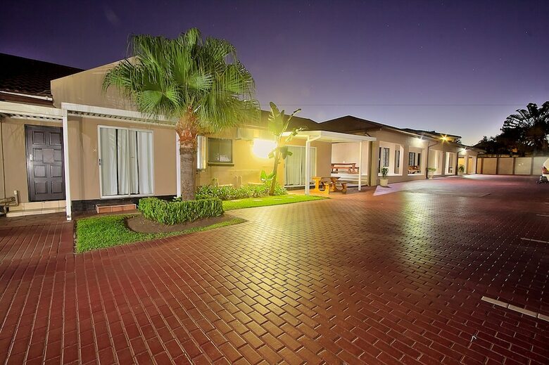 Hotel Gecko Inn Guest House