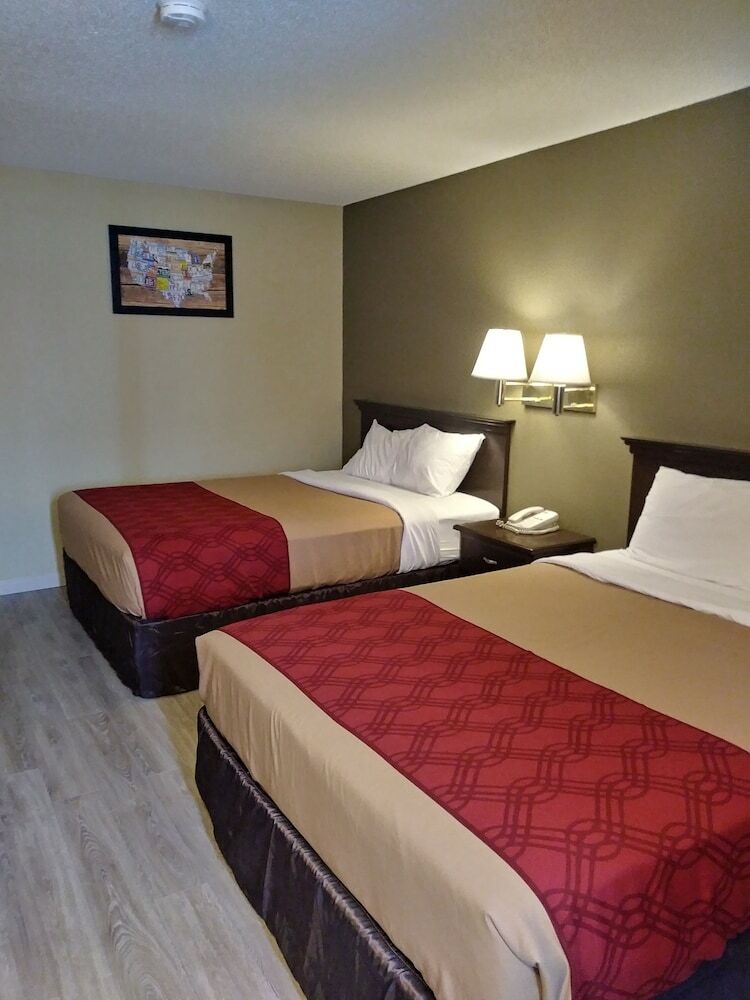 Hotel Econo Lodge North