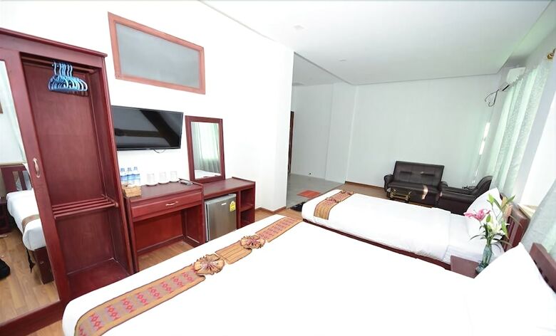 Uct Taunggyi Hotel