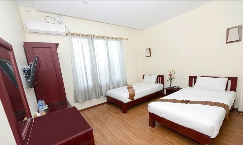 Uct Taunggyi Hotel