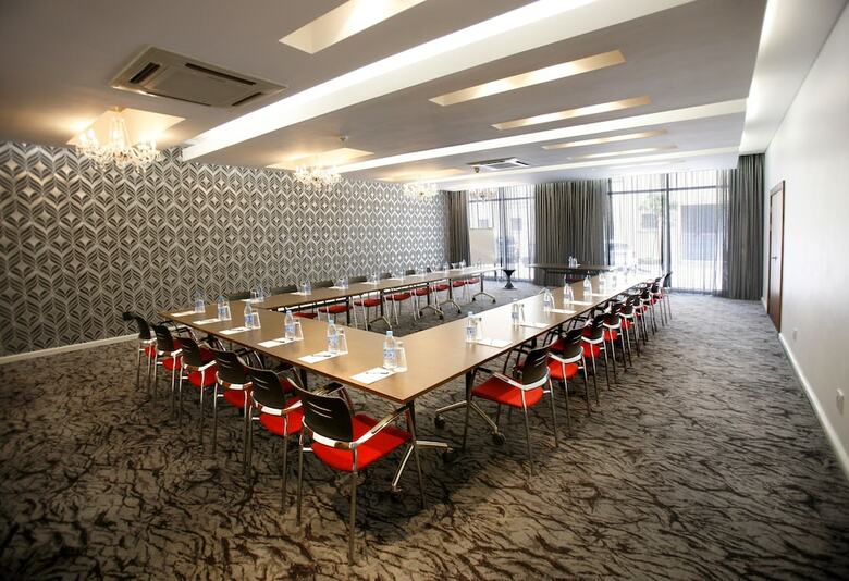 Protea Hotel Fire & Ice By Marriott Cape Town