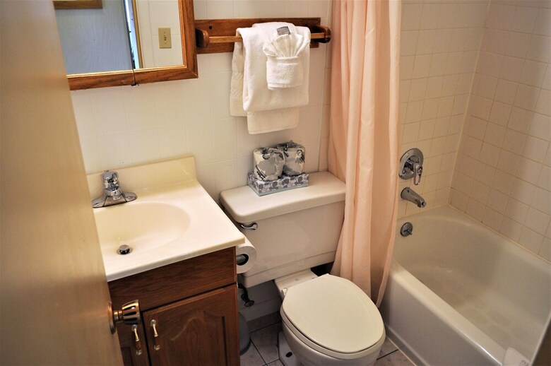 Cabana Key Condos 3 Bed 2 Bath