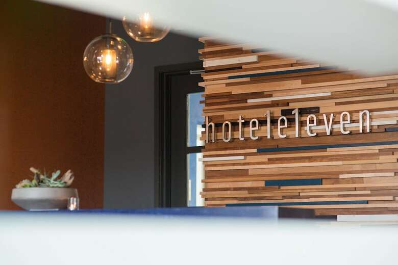 Hotel Eleven
