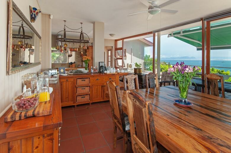 18 On Kloof Bed And Breakfast