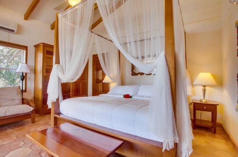 Hotel Belizean Dreams Resort