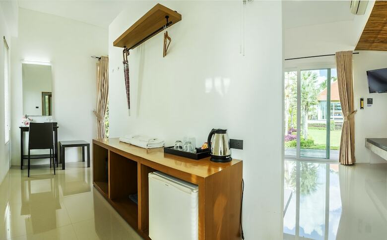 Hotel Lucerne Resort Khao Yai