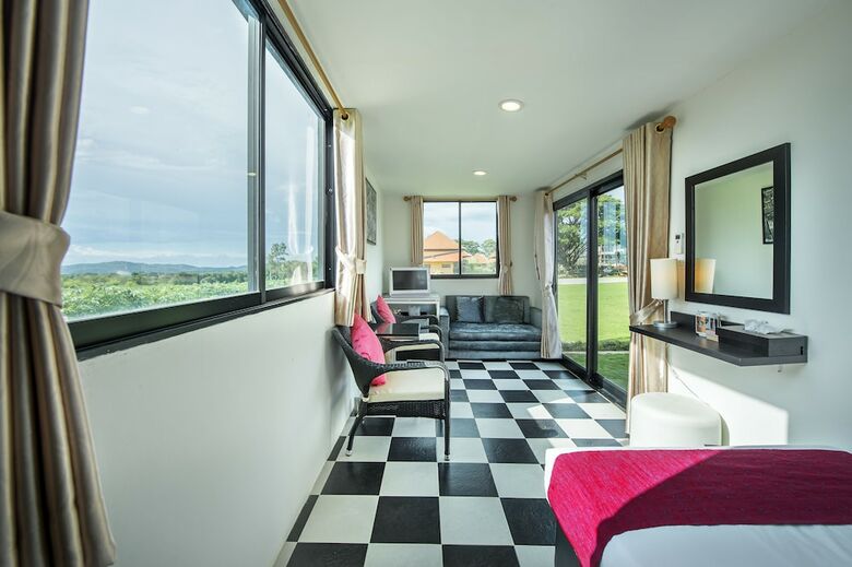Hotel Lucerne Resort Khao Yai