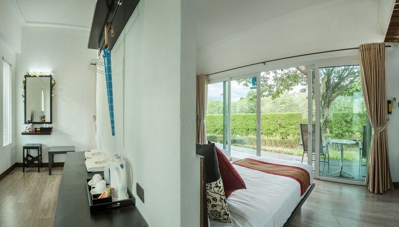Hotel Lucerne Resort Khao Yai