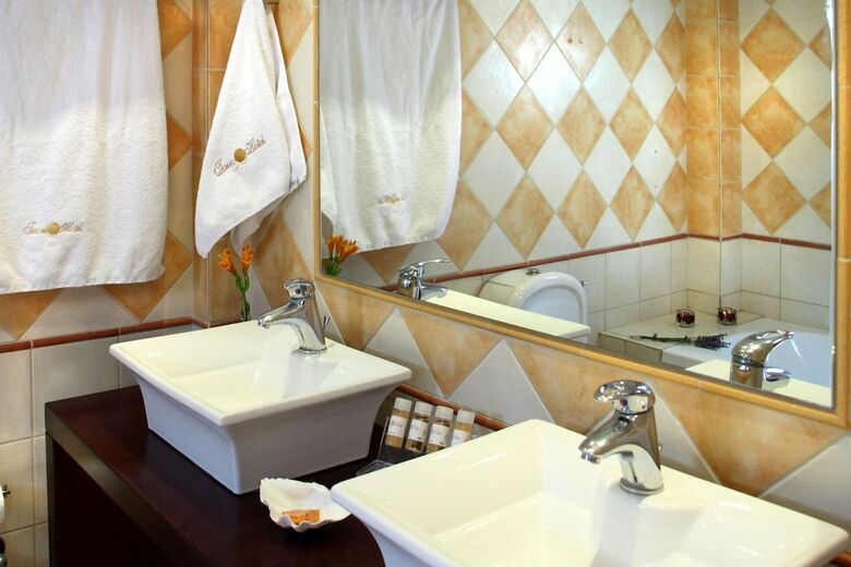 Apartamentos Tesoro Hotel
