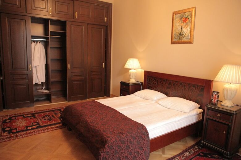 Hotel British Club Lviv
