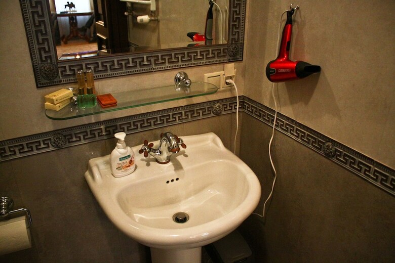 Hotel British Club Lviv
