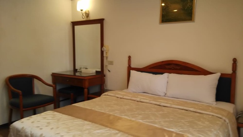 Green City Hotel