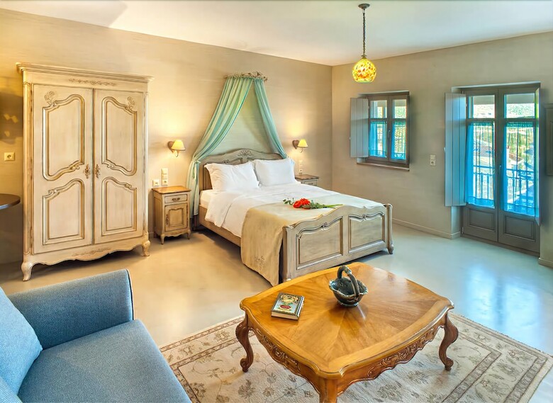 Hotel Haones Suites