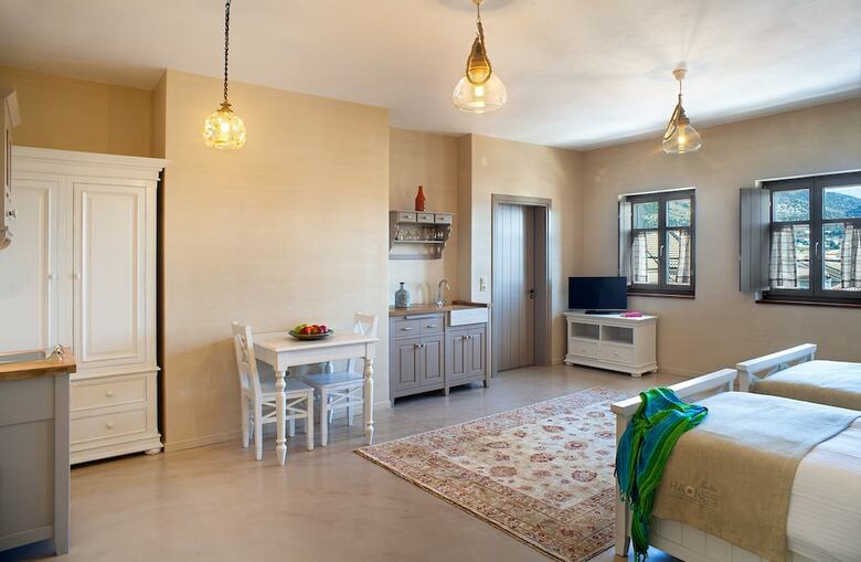 Hotel Haones Suites