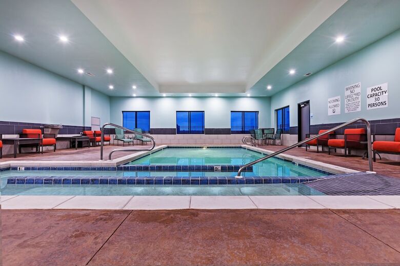 Hotel Holiday Inn Express & Suites Perryton