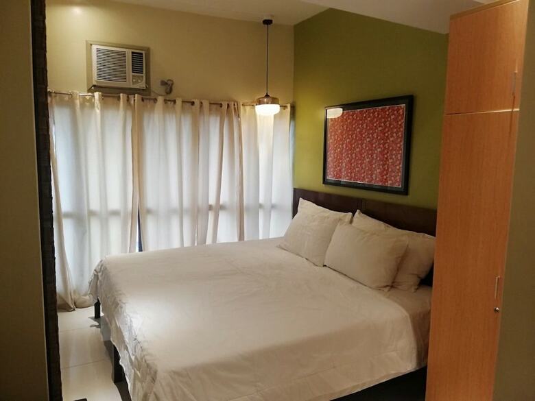 Pacific Park Hotel