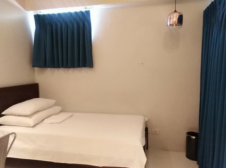 Pacific Park Hotel