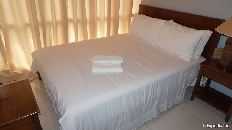Pacific Park Hotel