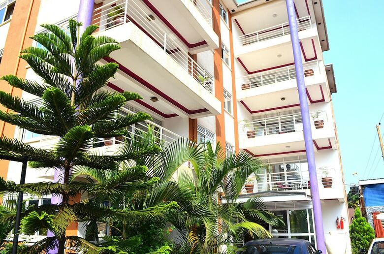 Aparthotel Space Hotel Apartments & Spa