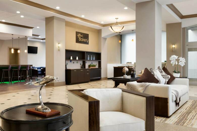 Delta Hotels By Marriott Detroit Metro Airport