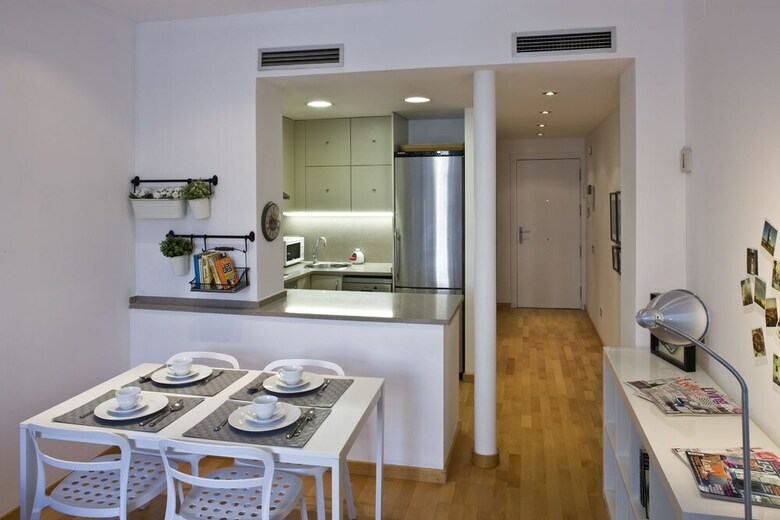 Apartamentos Flateli Lluria