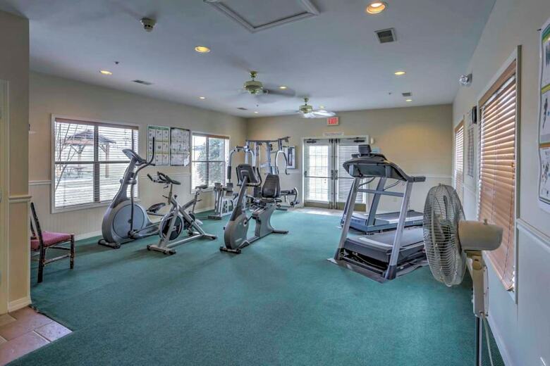 King Condo At Holiday Hills