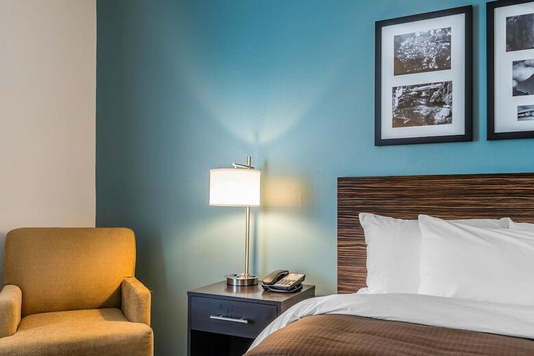 Hotel Sleep Inn & Suites Cumberland-lavale