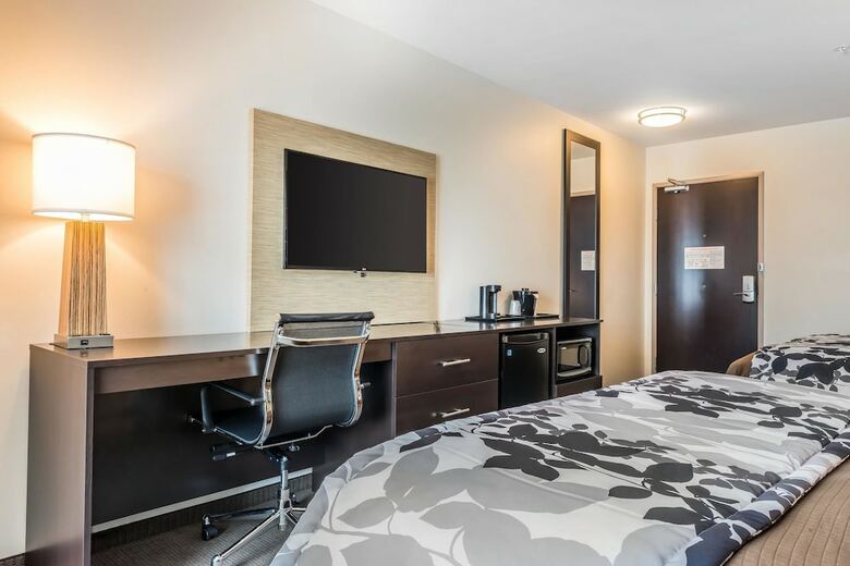 Hotel Sleep Inn & Suites Cumberland-lavale