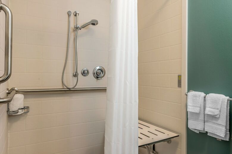 Hotel Sleep Inn & Suites Cumberland-lavale