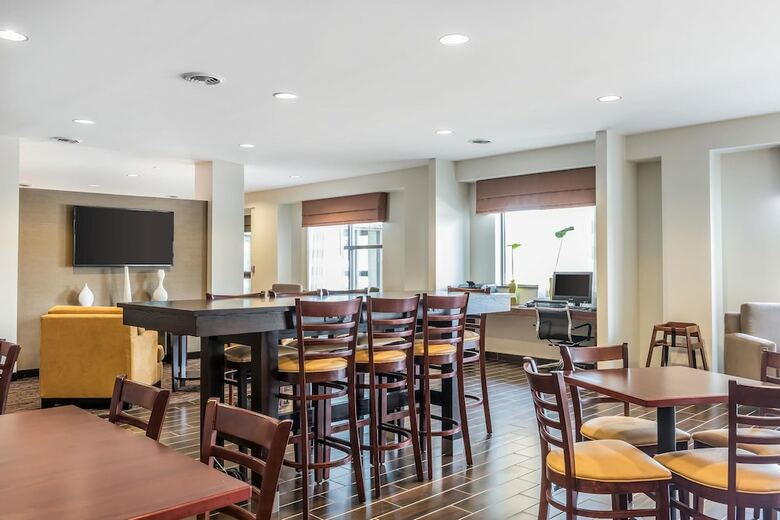 Hotel Sleep Inn & Suites Cumberland-lavale