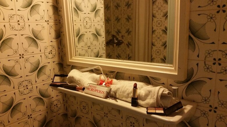Acropolis Hotel