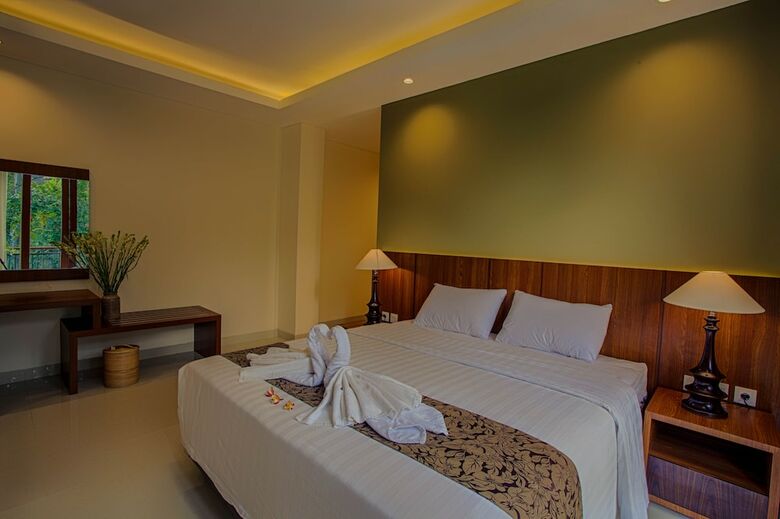 Villa River Sakti Resort