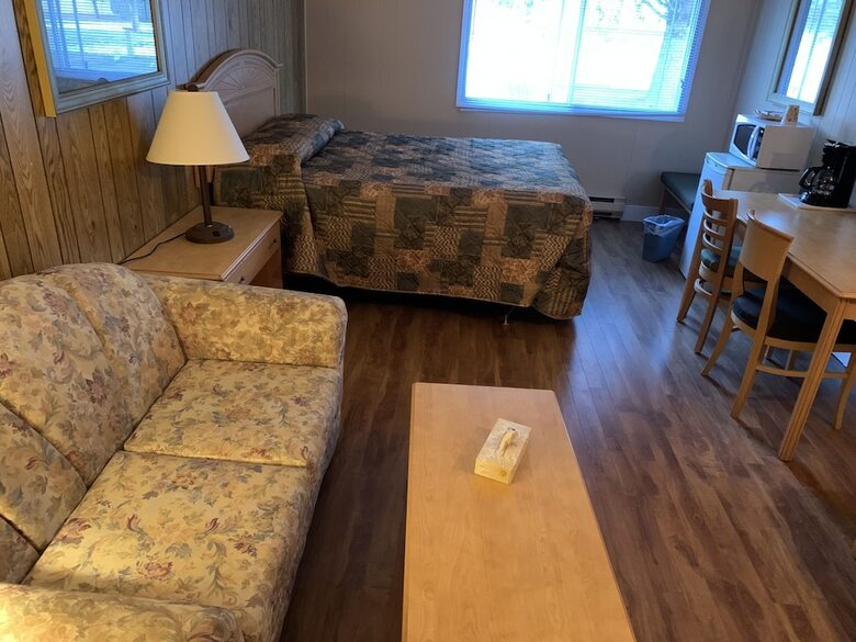 Greenview Motel And Rv Park