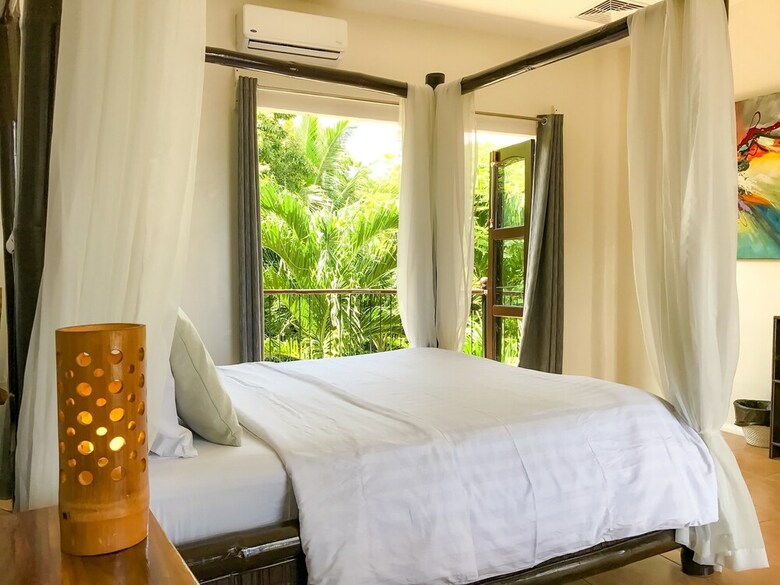 Bed & Breakfast Granada Beach Resort - Adults Only