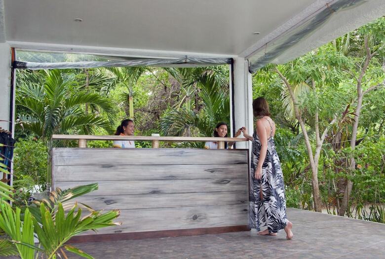 Bed & Breakfast Granada Beach Resort - Adults Only