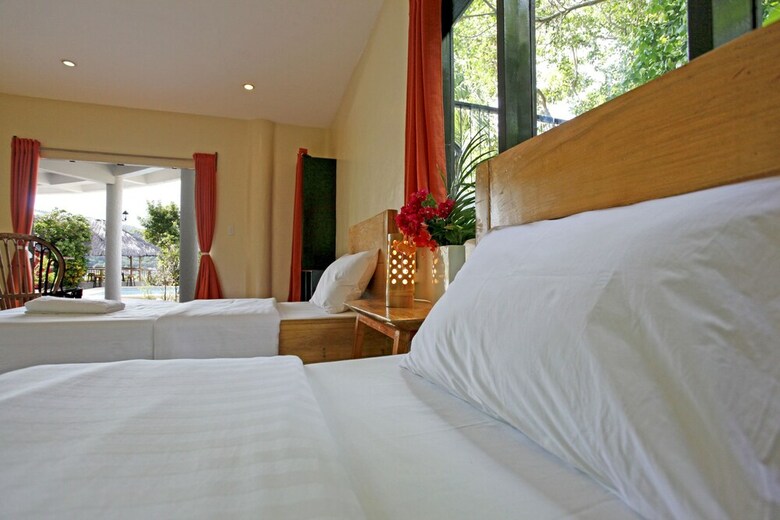 Bed & Breakfast Granada Beach Resort - Adults Only