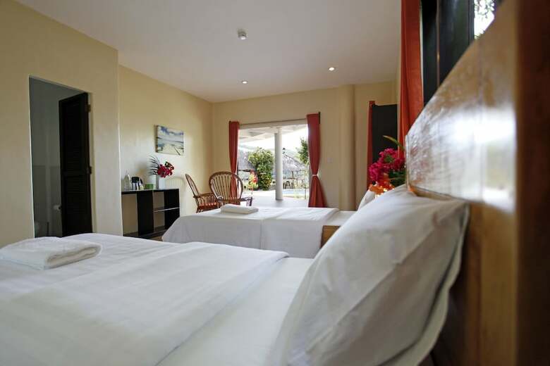 Bed & Breakfast Granada Beach Resort - Adults Only