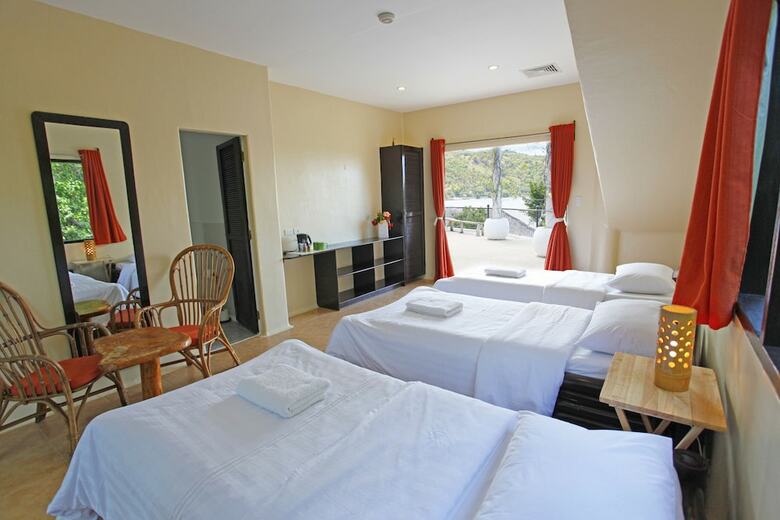 Bed & Breakfast Granada Beach Resort - Adults Only