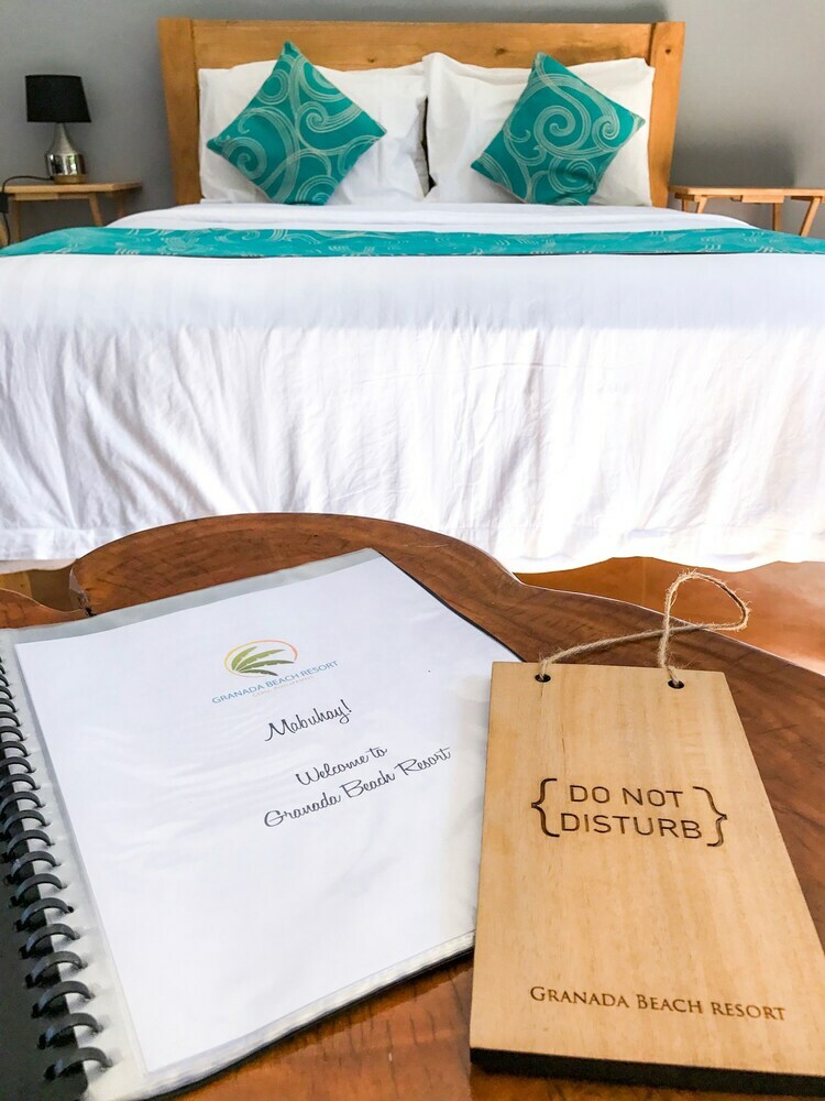 Bed & Breakfast Granada Beach Resort - Adults Only