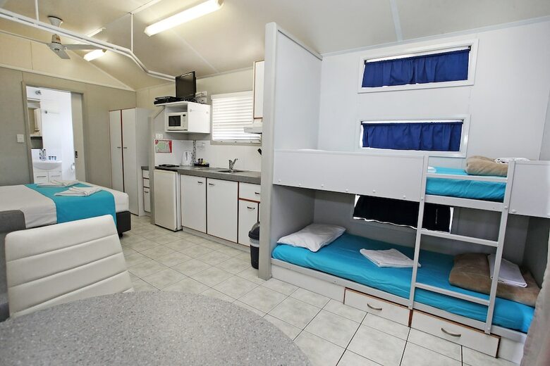 Cabana Big4 Rowes Bay Beachfront Holiday Park