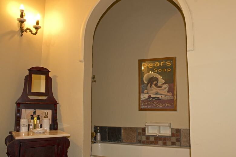 Hotel Gerald's Gift Guest House