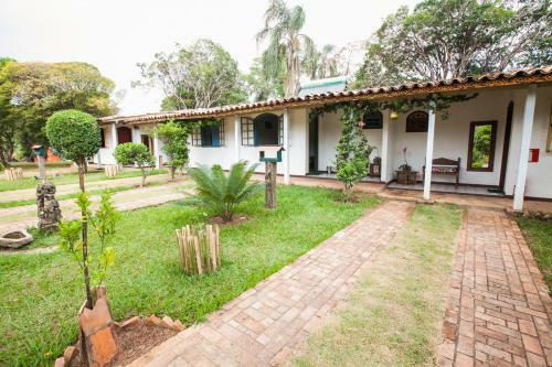 Hostal Pousada Vila Lara