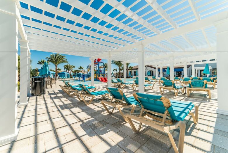 Windsor At Westside Resort By Global Resort Homes