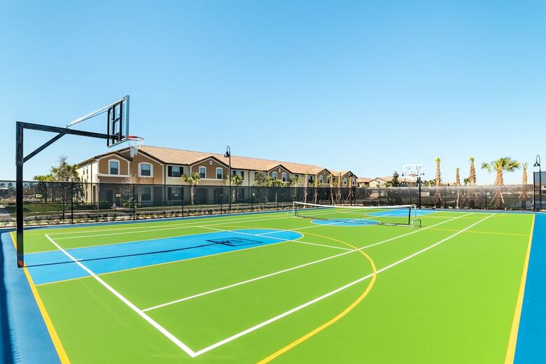 Windsor At Westside Resort By Global Resort Homes