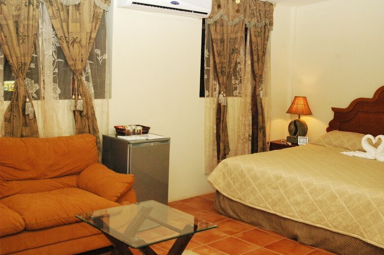 Hotel Oasis Bluefields