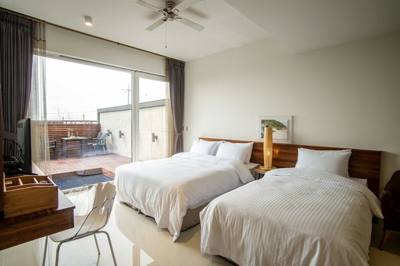 Maison de Jeju Pool Villa