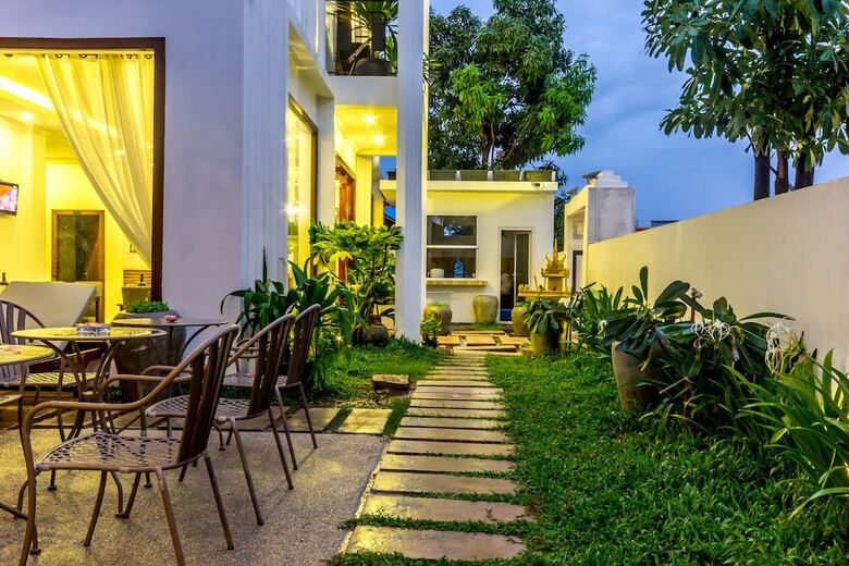 Ravel Boutique Hotel