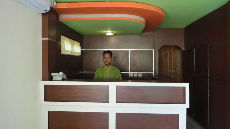 The Arya Hotel