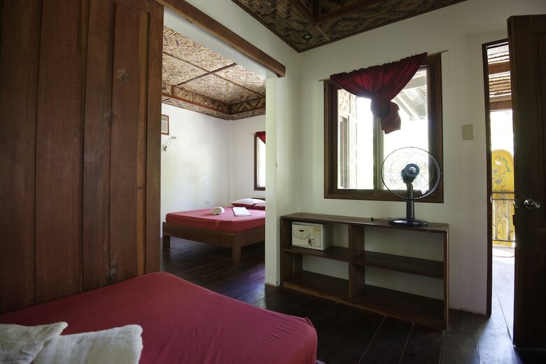 Hotel Siargao Inn Beach Resort