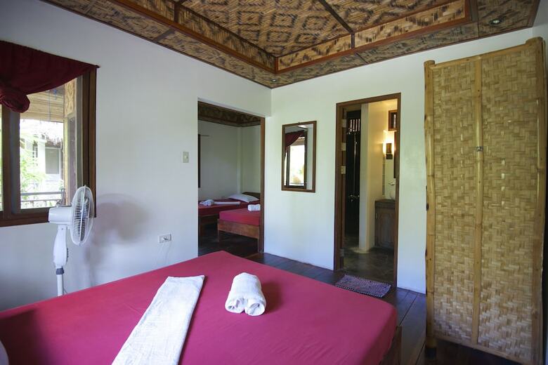 Hotel Siargao Inn Beach Resort